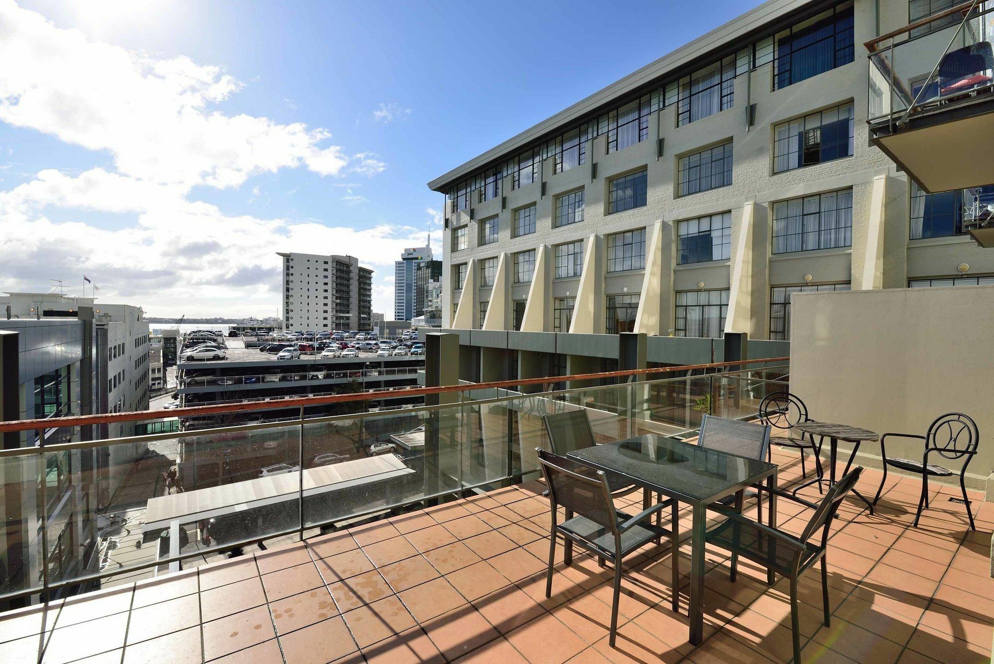 Furnished Apartment In Auckland Cbd Екстер'єр фото